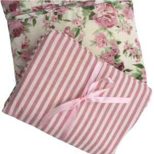 Vintage Laura Ashley Cosmetic, Jewelry & Toiletry Travel Zip Organizer Bags NWOT